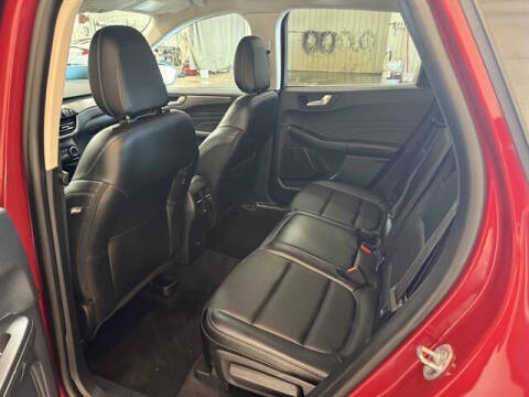 2022 Ford Escape Titanium