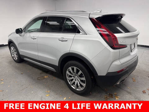 2022 Cadillac XT4 Premium Luxury