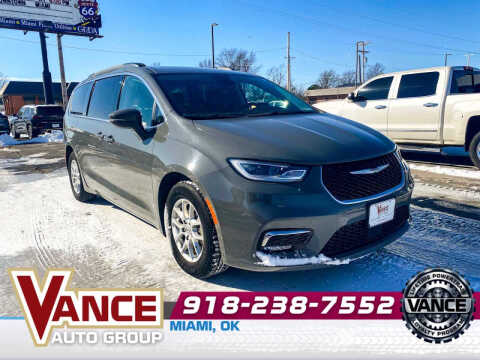 2022 Chrysler Pacifica for sale at Vance Fleet Services in Guthrie OK