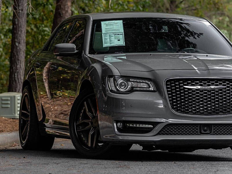 2017 Chrysler 300