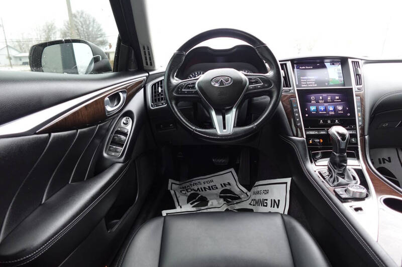 2018 Infiniti Q50 3.0T Luxe