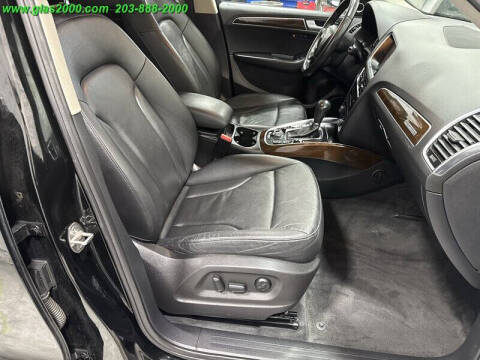 2012 Audi Q5 3.2 quattro Premium Plus