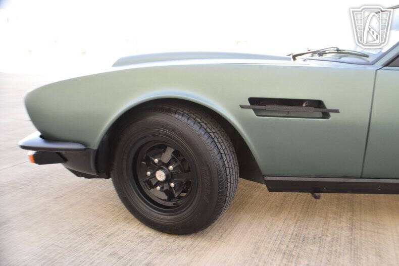 1976 Aston Martin V8 Vantage