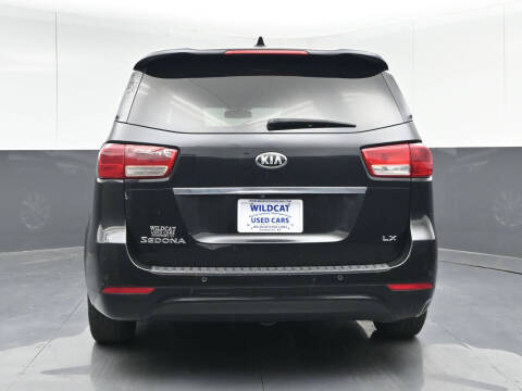 2017 Kia Sedona LX