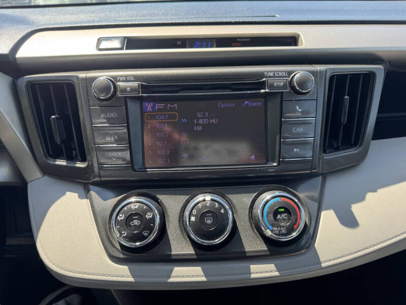 2013 Toyota RAV4 LE