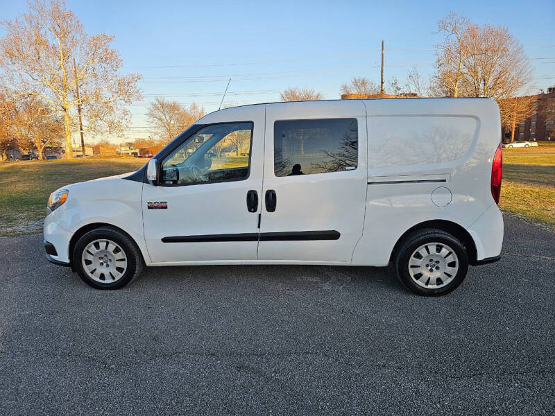 2019 RAM Promaster City SLT photo 6