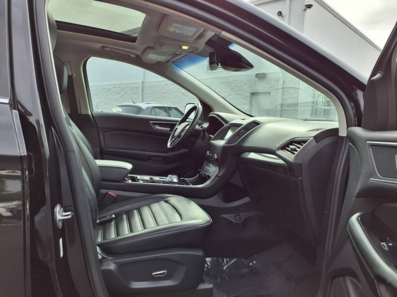 2019 Ford Edge SEL