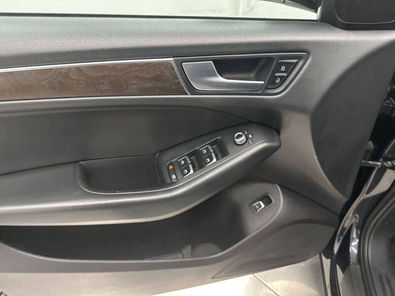 2017 Audi Q5 2.0T quattro Premium