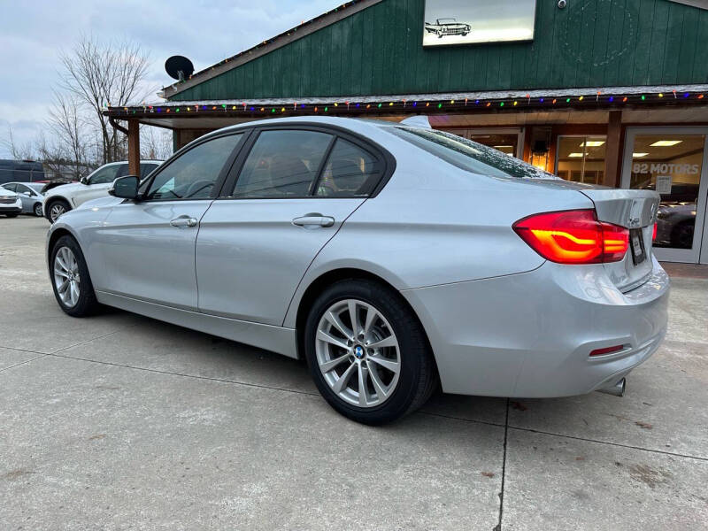 2018 BMW 3 Series 320i photo 3