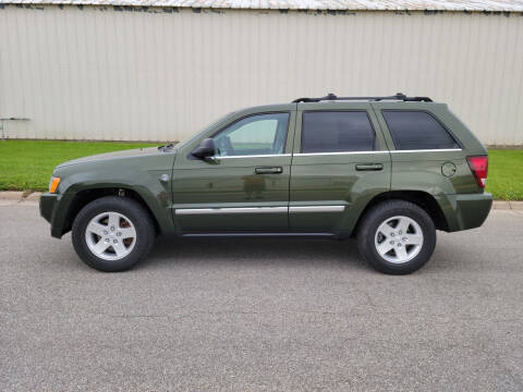 2007 Jeep Grand Cherokee for sale at TNK Autos in Inman KS