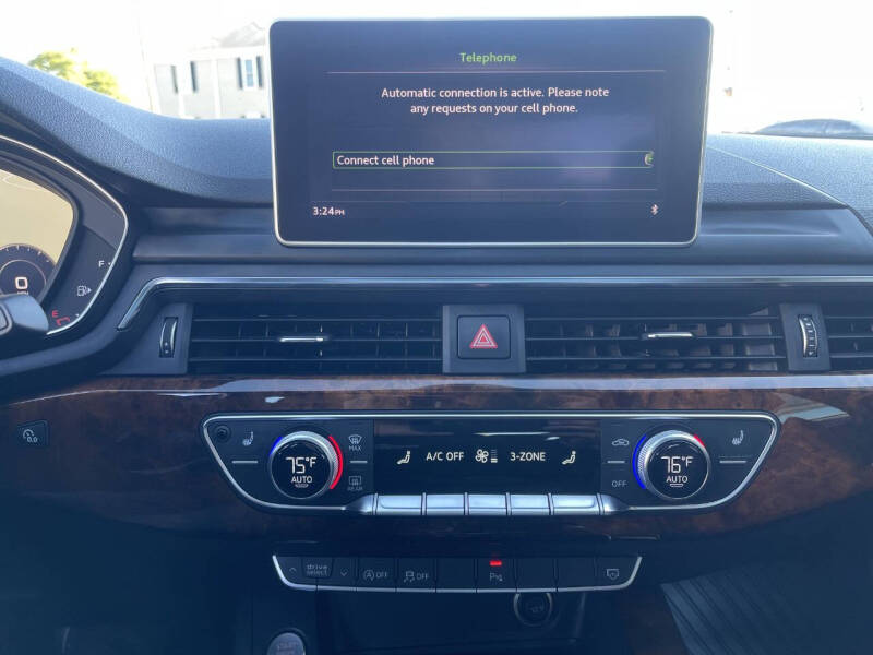 2017 Audi A4 2.0T quattro Premium Plus