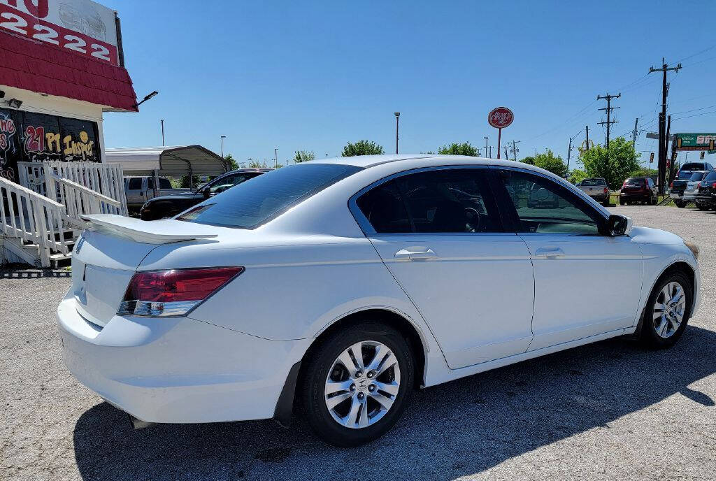 2008 Honda Accord for sale at Auto Auction 4 U, LLC in Converse, TX