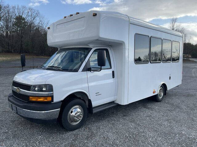 2022 Chevrolet Express 4500