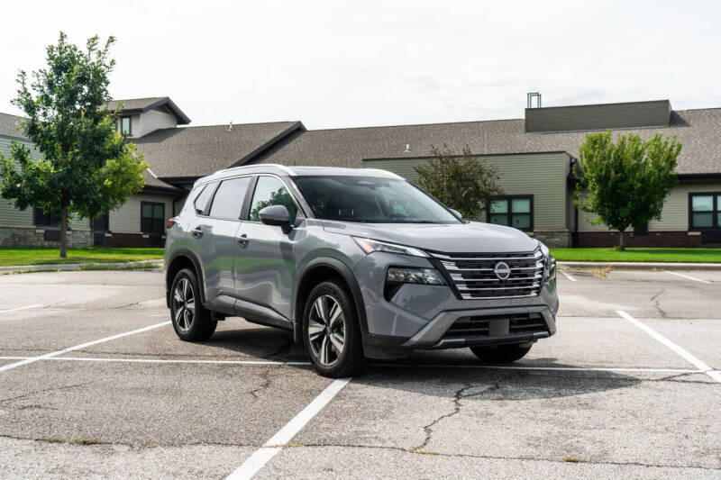 2025 Nissan Rogue SL