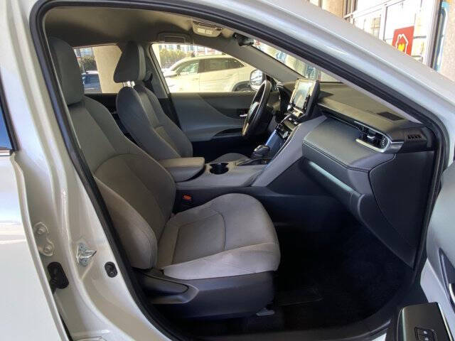 2021 Toyota Venza LE