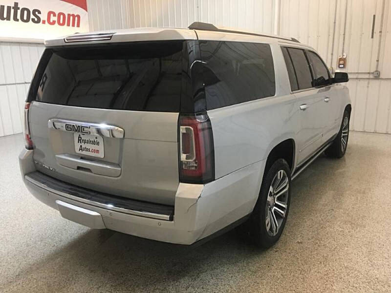 2020 GMC Yukon XL Denali