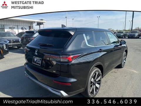 2025 Mitsubishi Outlander SE