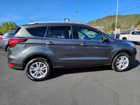 2019 Ford Escape Titanium