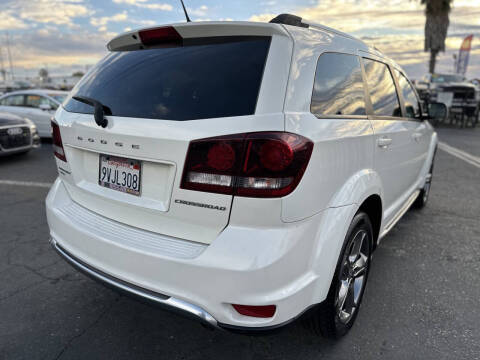 2017 Dodge Journey Crossroad Plus