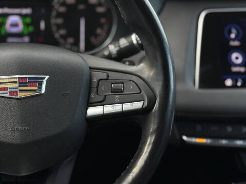 2021 Cadillac XT4 Premium Luxury