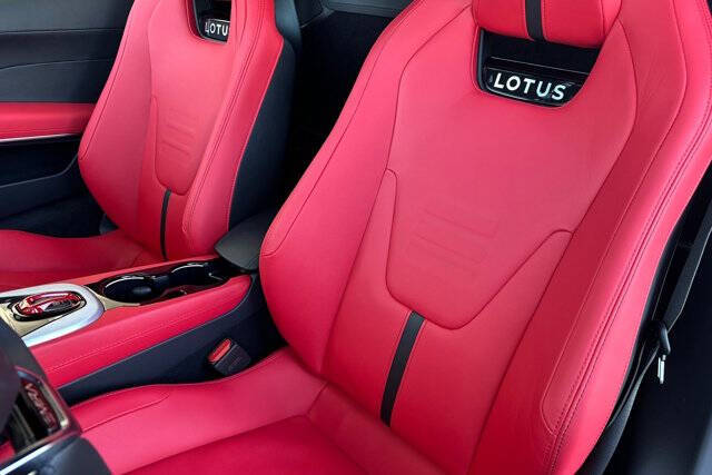 2025 Lotus Emira V6 Base