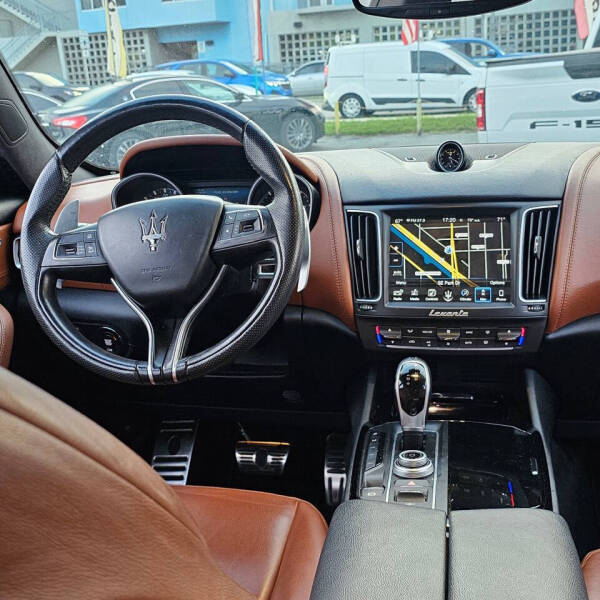 2017 Maserati Levante