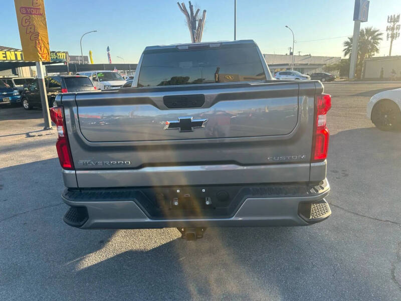 2021 Chevrolet Silverado 1500 Custom