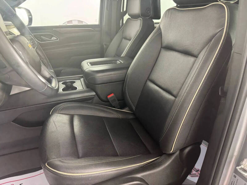 2024 Chevrolet Suburban Premier