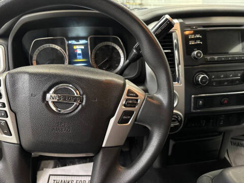 2017 Nissan Titan XD SV