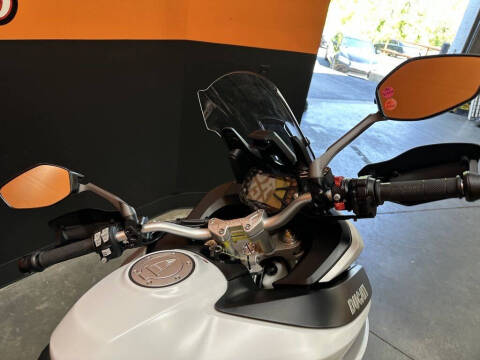 2017 Ducati Multistrada 950 Star White Sil