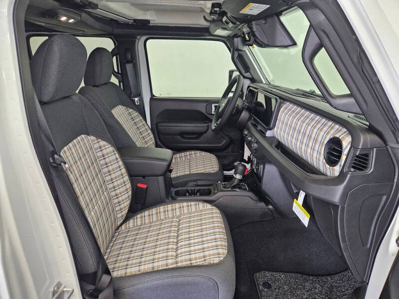 2026 Jeep Gladiator 85th Anniversary Edition