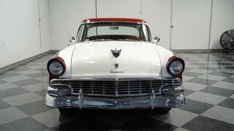 1956 Ford Fairlane