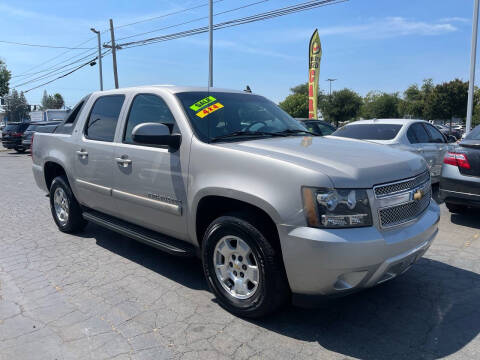 2007 Chevrolet Avalanche for sale at 7 STAR AUTO SALES LLC in Sacramento CA