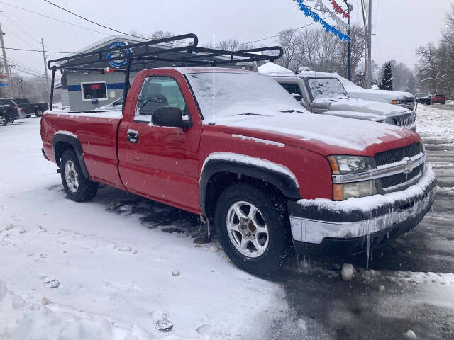 2007 Chevrolet Silverado 1500 Classic for sale at Chuckie Bizzarro's Fleetwing Auto in Erie, PA