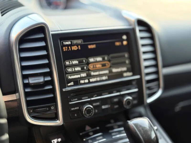 2012 Porsche Cayenne Turbo