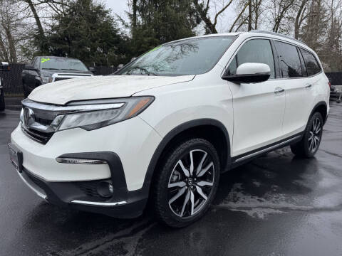 2019 Honda Pilot for sale at LULAY'S CAR CONNECTION in Salem OR