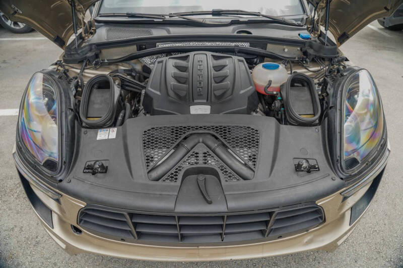 2018 Porsche Macan GTS