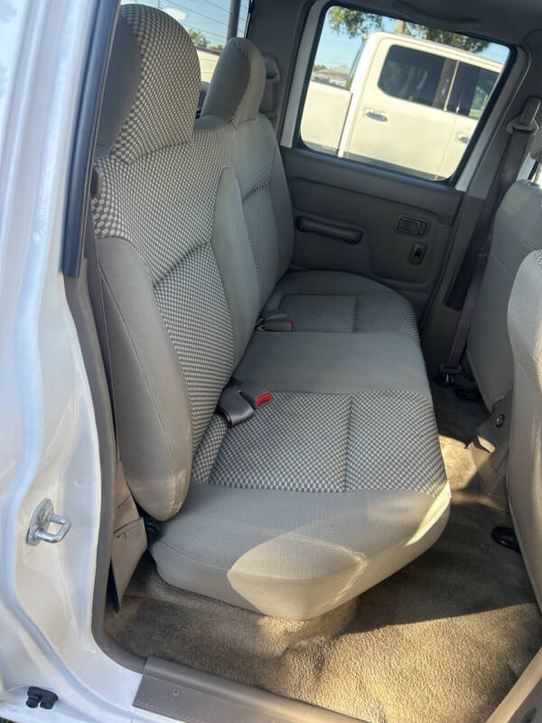 2002 Nissan Frontier SE-V6