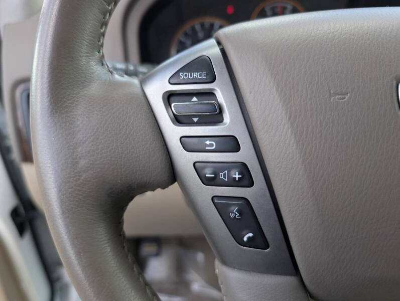 2014 Nissan Armada Platinum