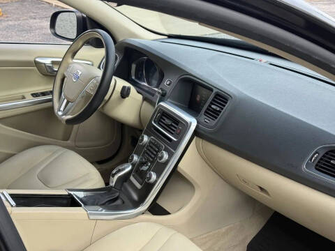 2016 Volvo S60 T5 Premier