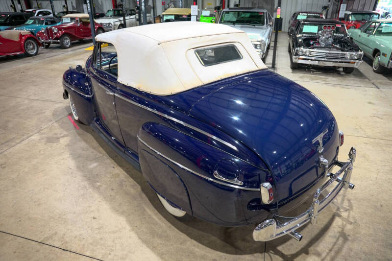 1941 Ford Super Deluxe