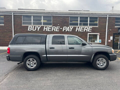 2006 Dodge Dakota for sale at Kar Mart in Milan IL