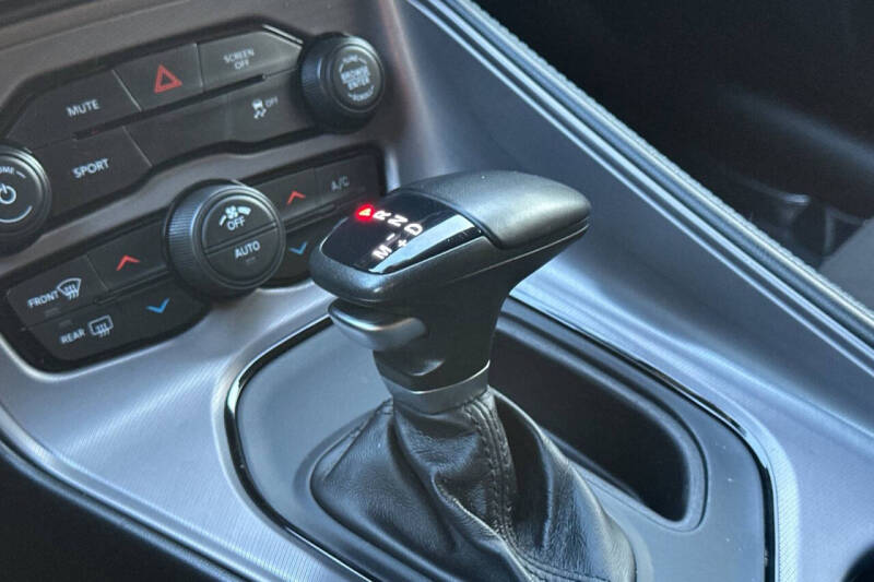 2023 Dodge Challenger SXT