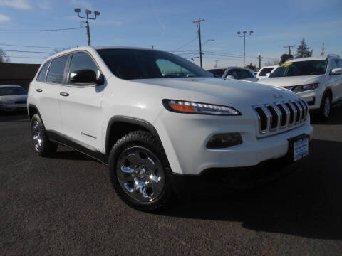 2014 Jeep Cherokee for sale at McKenna Motors in Union Gap WA