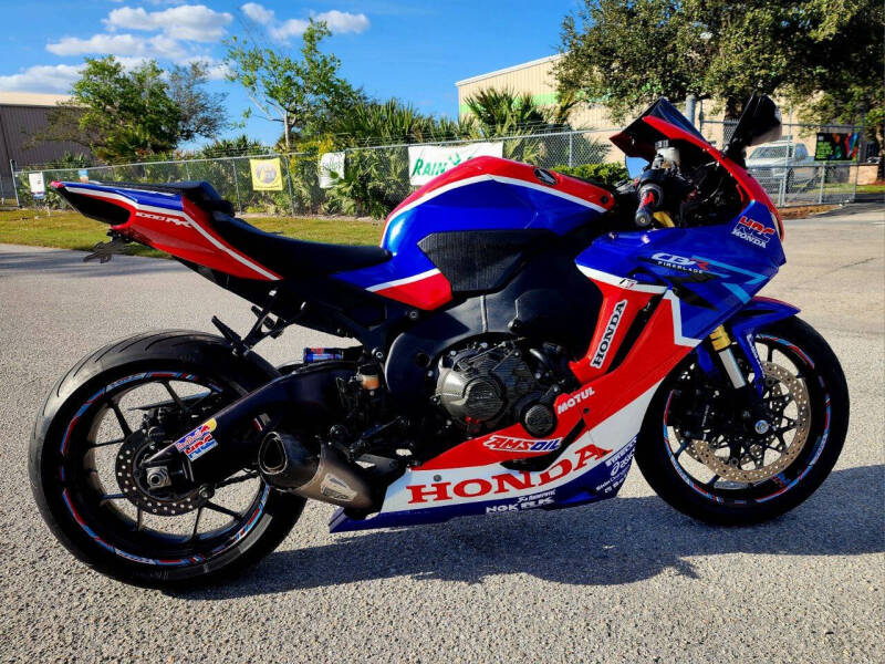 2017 Honda CBR1000RR