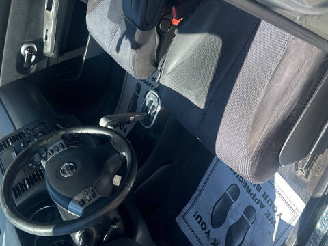 2011 Nissan Versa 1.8 S