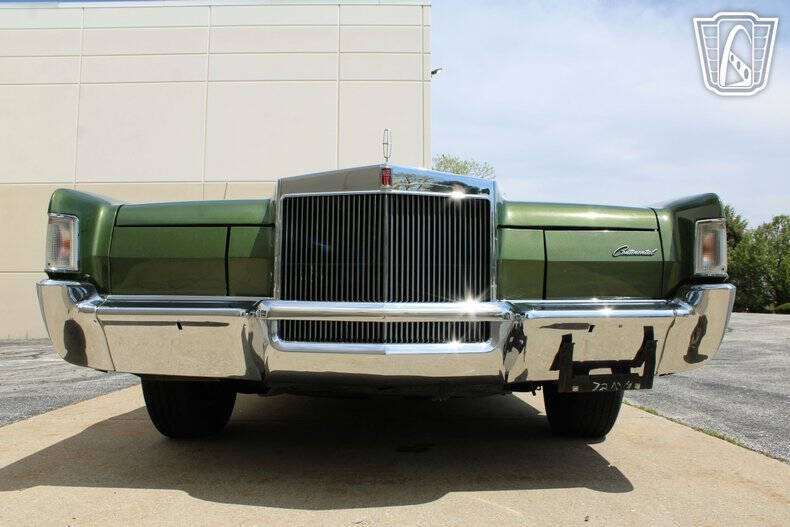 1972 Lincoln Continental