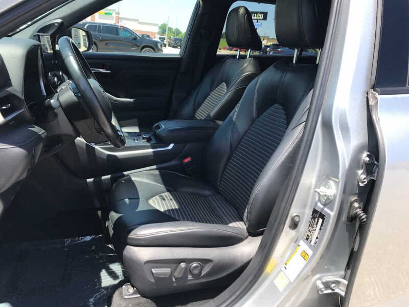2023 Toyota Highlander XSE