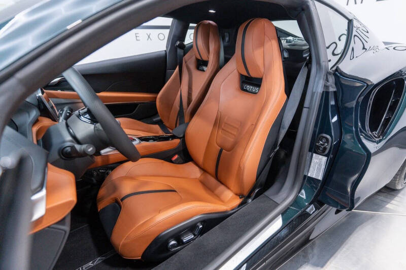 2024 Lotus Emira V6 First Edition