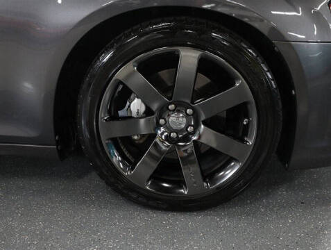 2013 Chrysler 300 SRT8